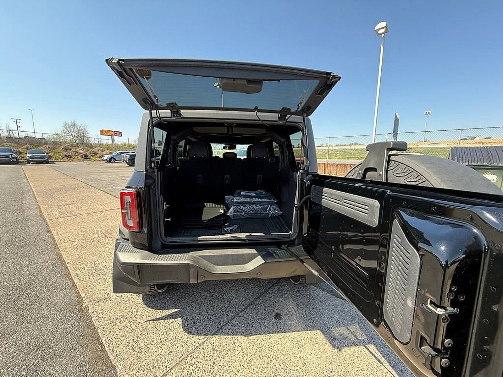 2023 Ford Bronco Base