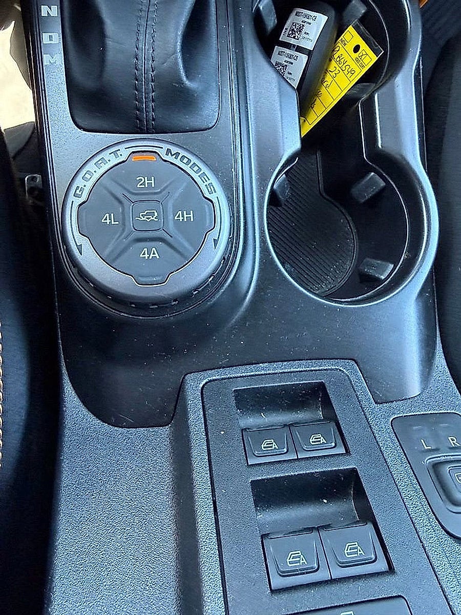 2023 Ford Bronco Base