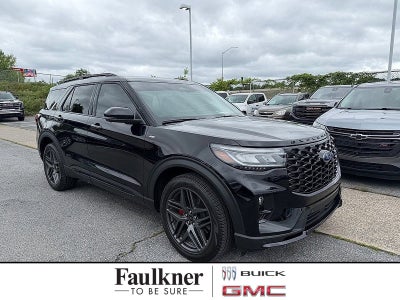 2025 Ford Explorer ST-Line