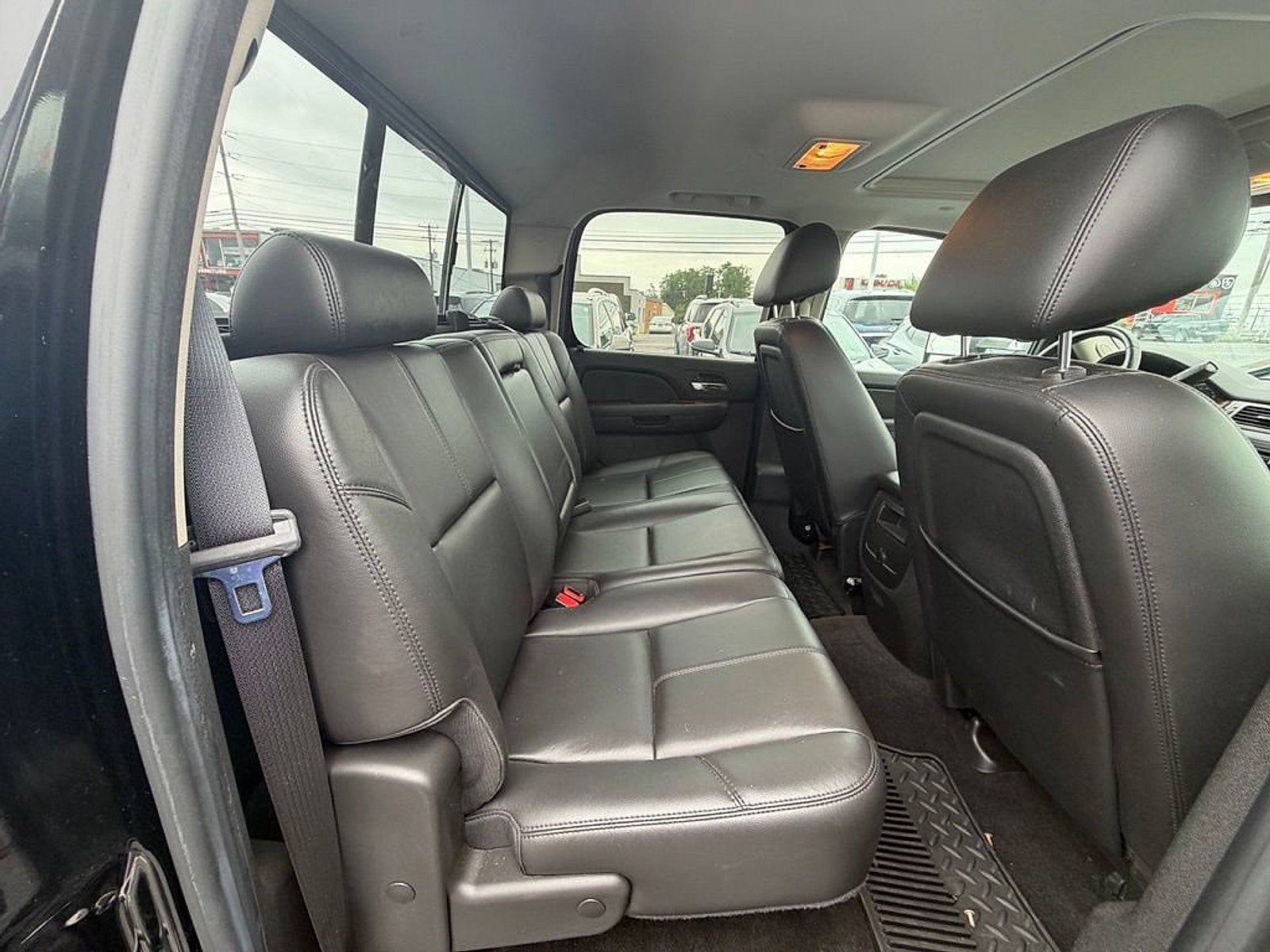 2011 Chevrolet Silverado 3500 HD DRW LTZ
