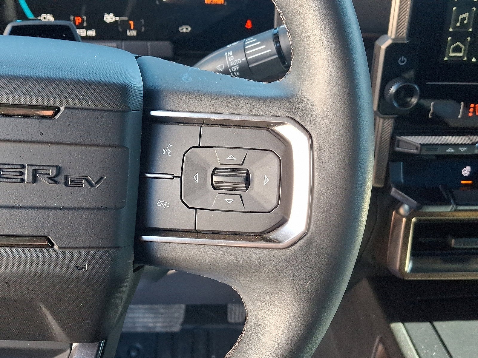 2024 GMC HUMMER EV SUV 3X