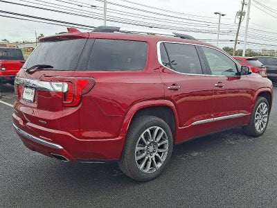 2023 GMC Acadia Denali