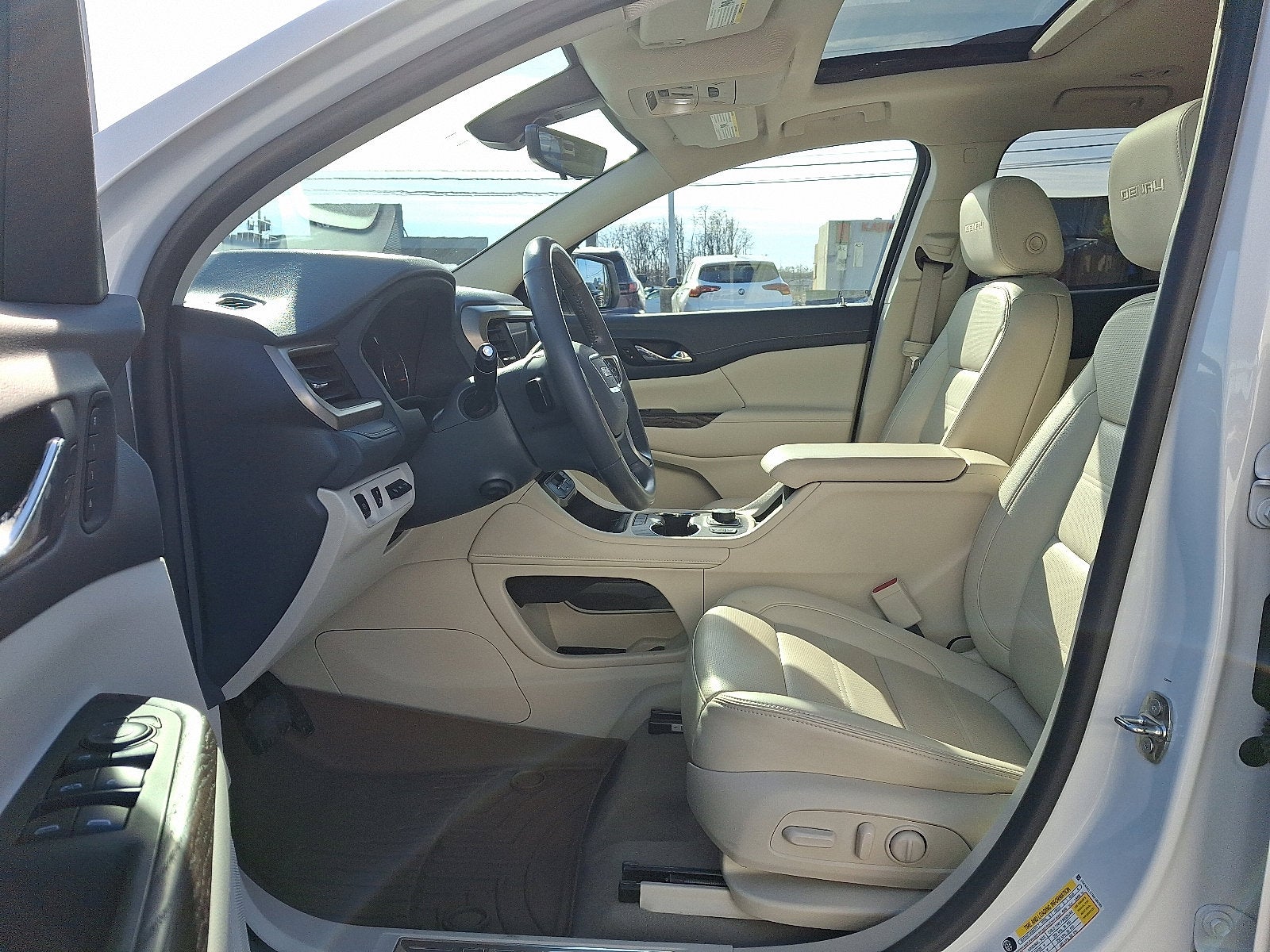 2021 GMC Acadia Denali