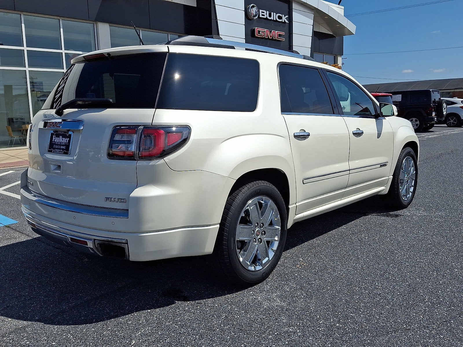 2015 GMC Acadia Denali
