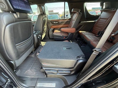 2023 GMC Yukon Denali Ultimate