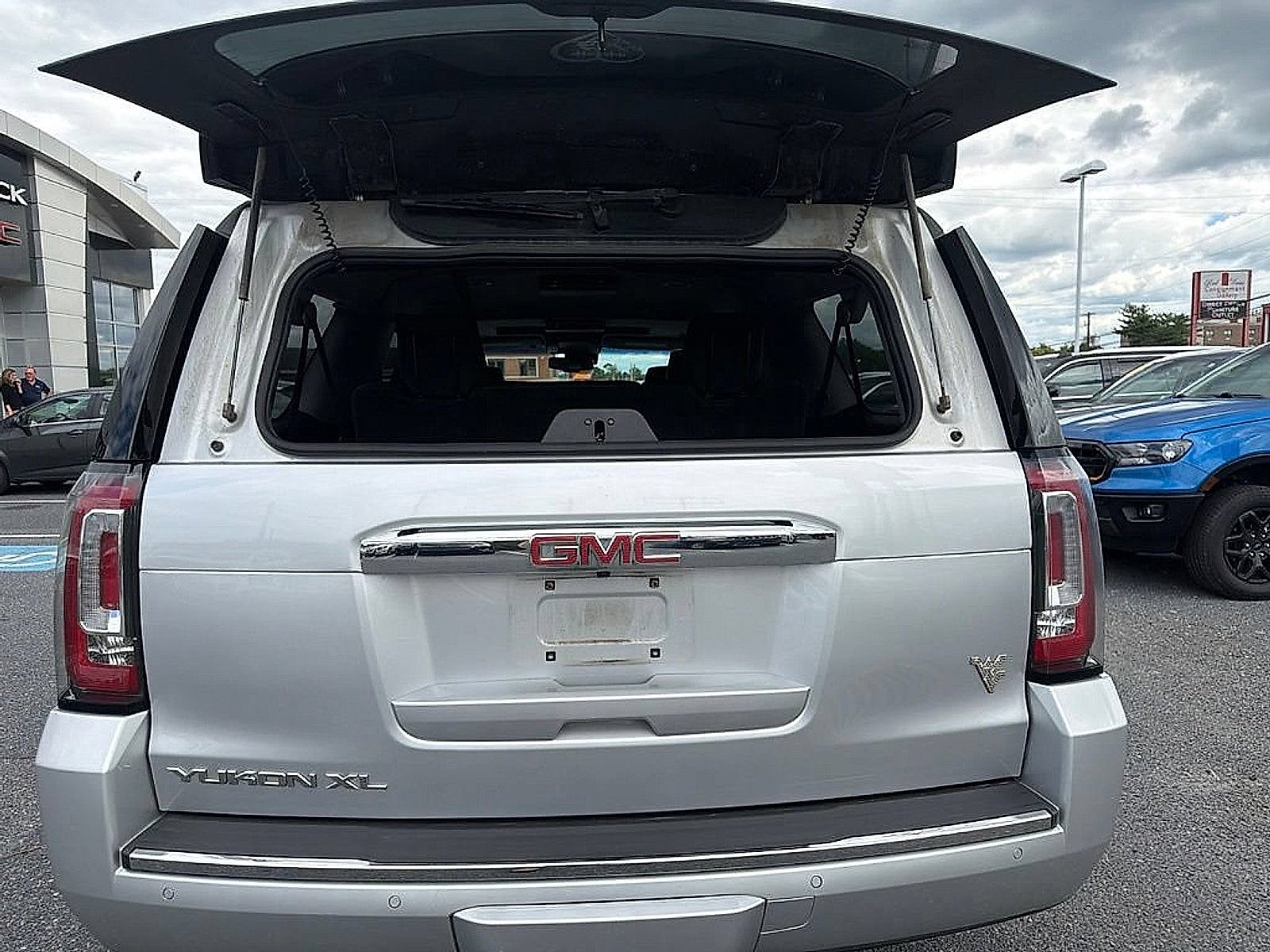 2018 GMC Yukon XL Denali