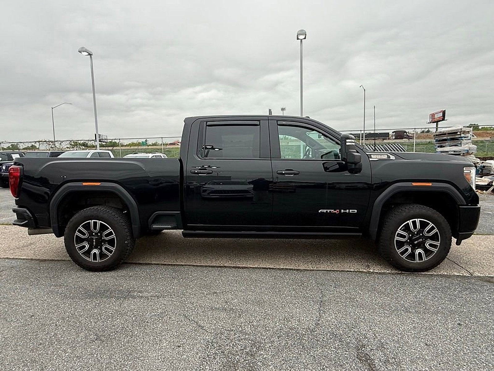 2023 GMC Sierra 2500 HD AT4