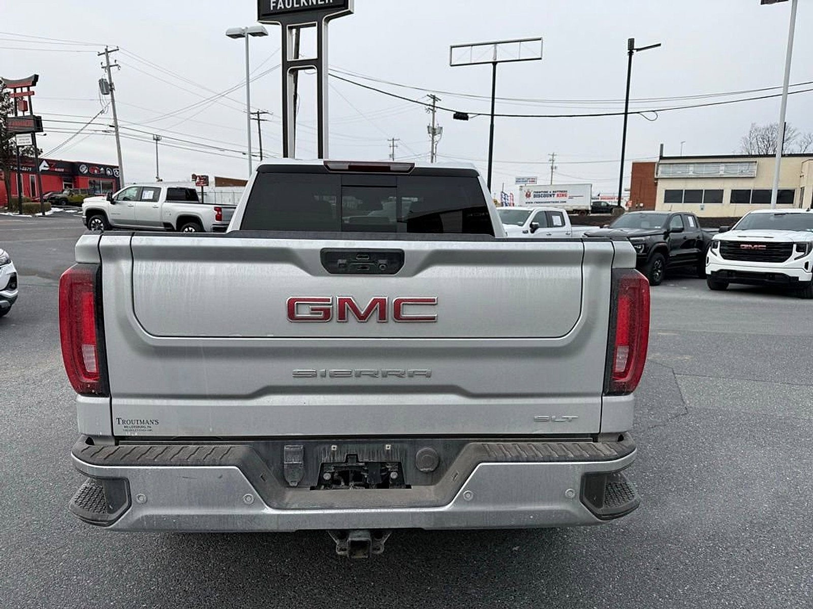 2022 GMC Sierra 1500 SLT