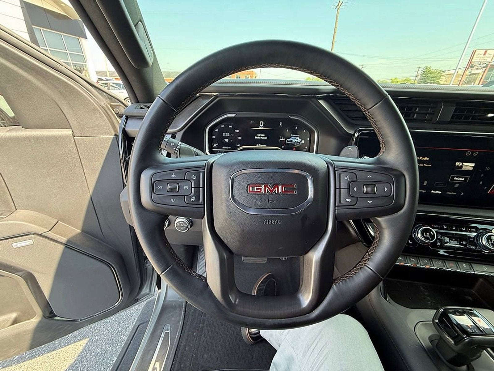 2023 GMC Sierra 1500 AT4