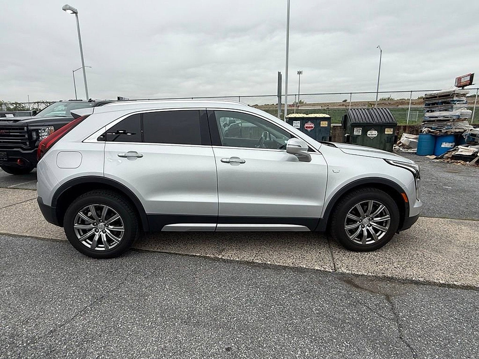 2019 Cadillac XT4 AWD Premium Luxury