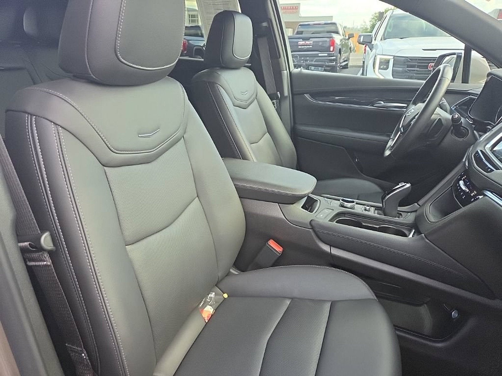 2022 Cadillac XT5 AWD Premium Luxury