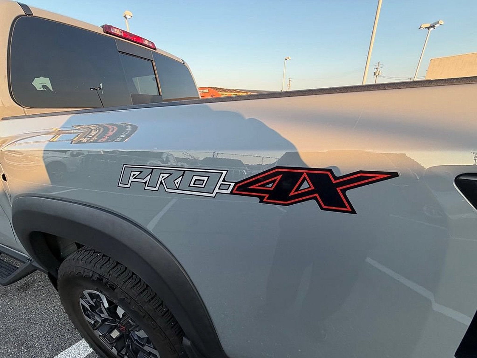 2024 Nissan Frontier Crew Cab PRO-4X 4x4