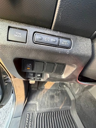 2024 Nissan Frontier Crew Cab PRO-4X 4x4