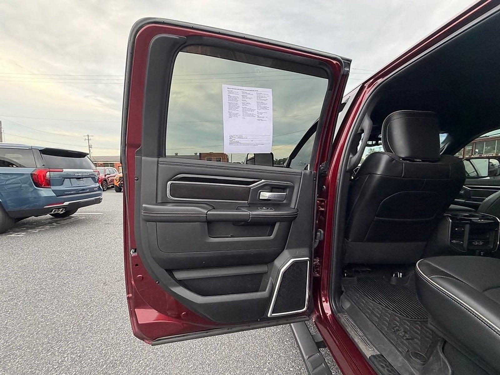 2021 RAM 2500 Laramie Crew Cab 4x4 6'4" Box