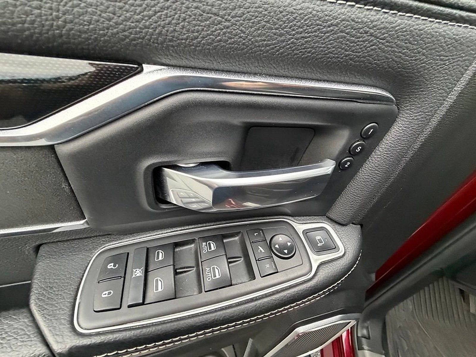 2021 RAM 2500 Laramie Crew Cab 4x4 6'4" Box