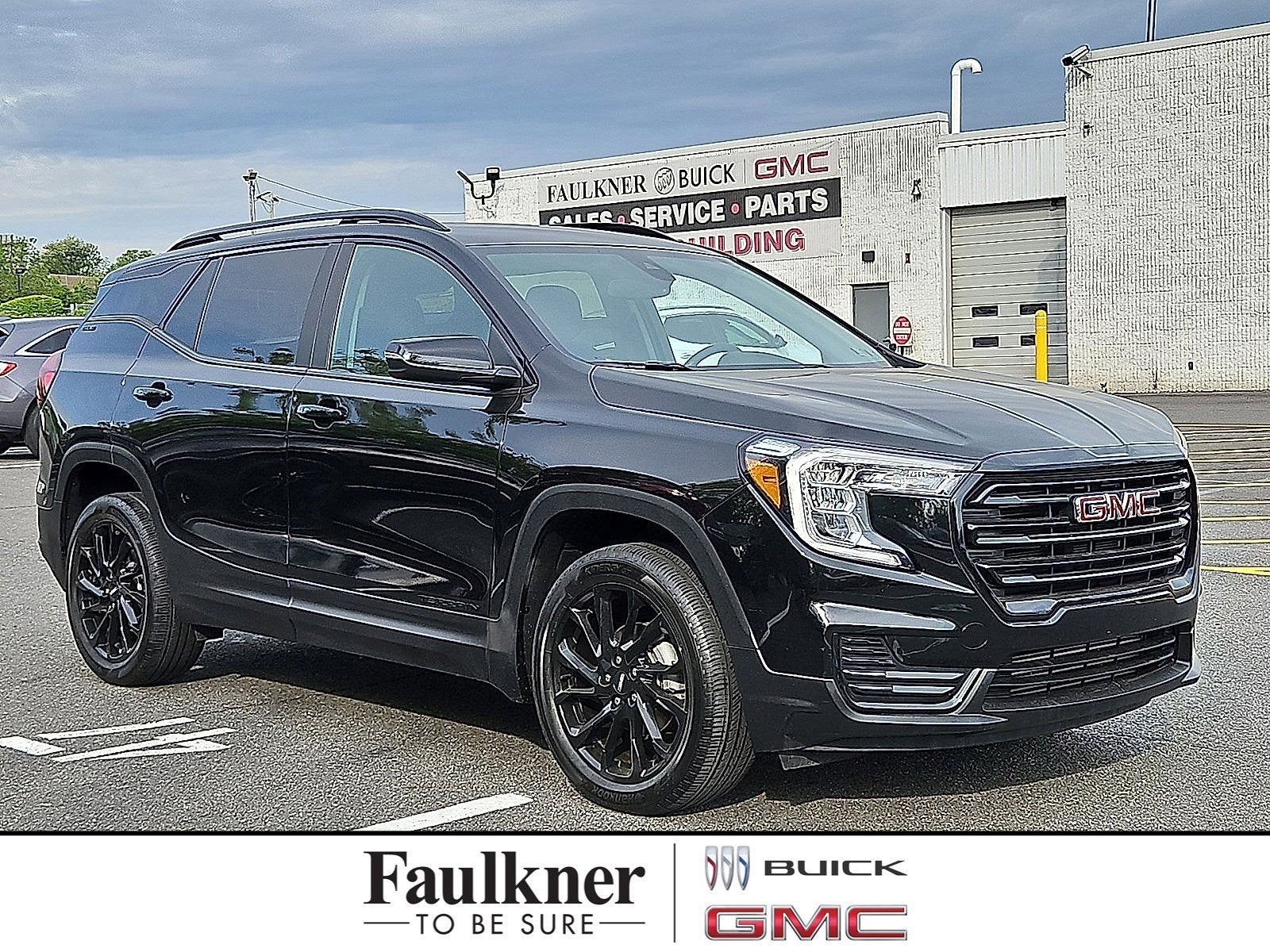 2023 GMC Terrain SLE
