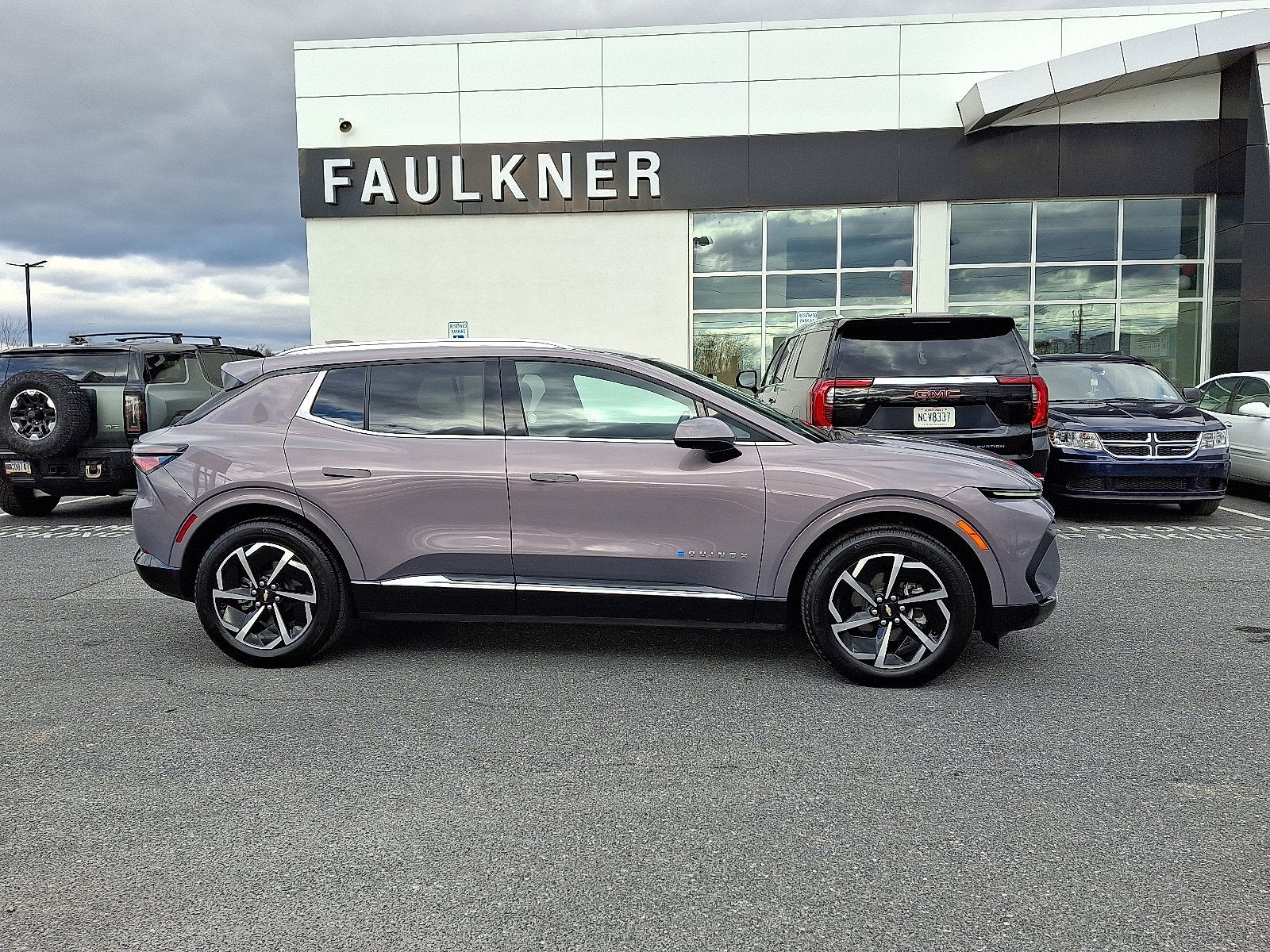 2025 Chevrolet Equinox EV LT