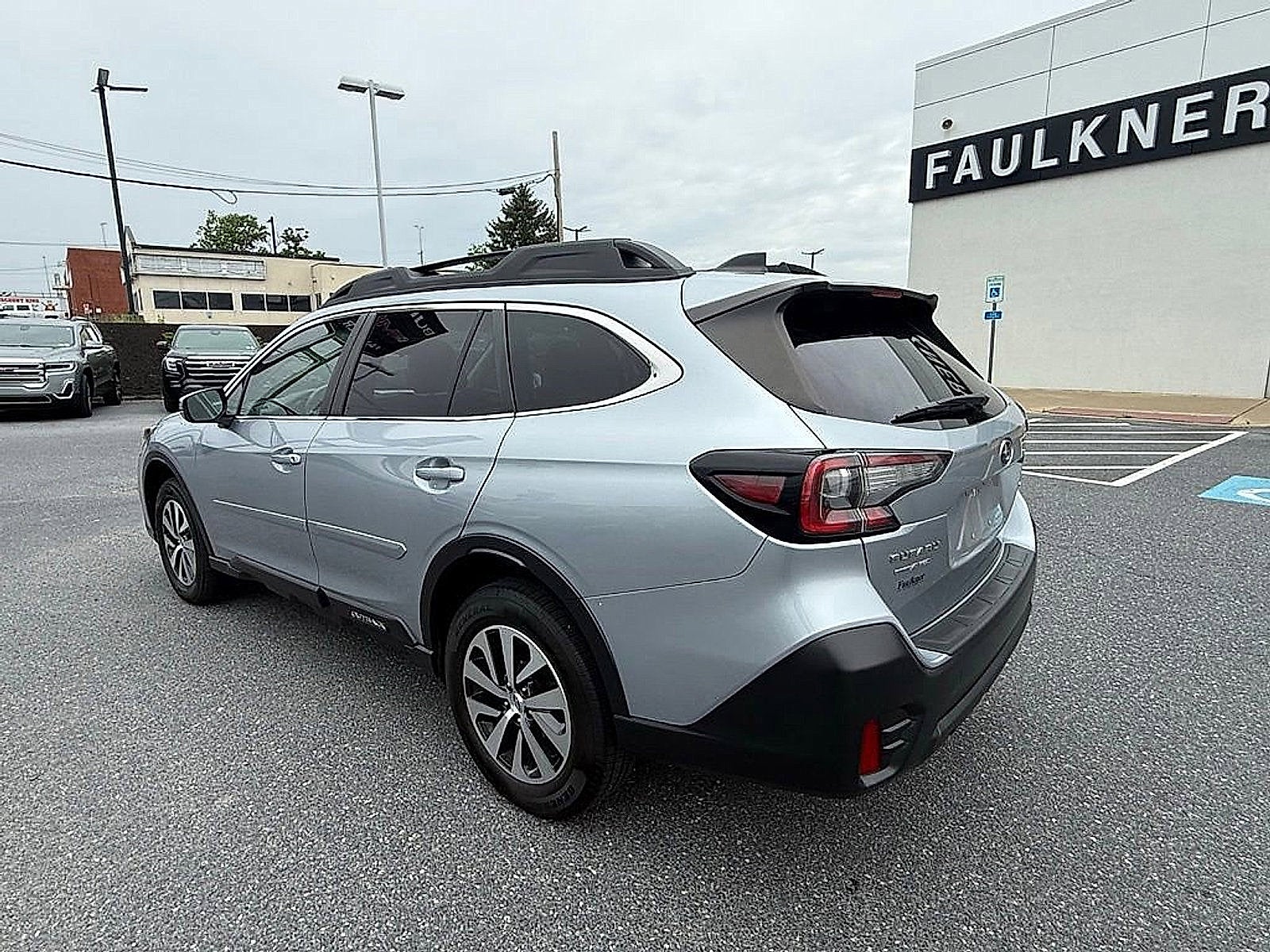 2021 Subaru Outback Premium