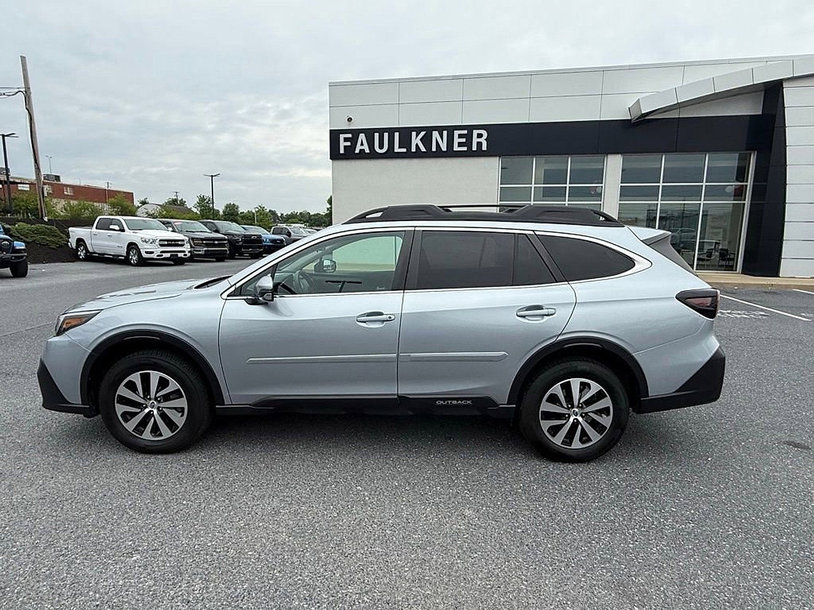 2021 Subaru Outback Premium