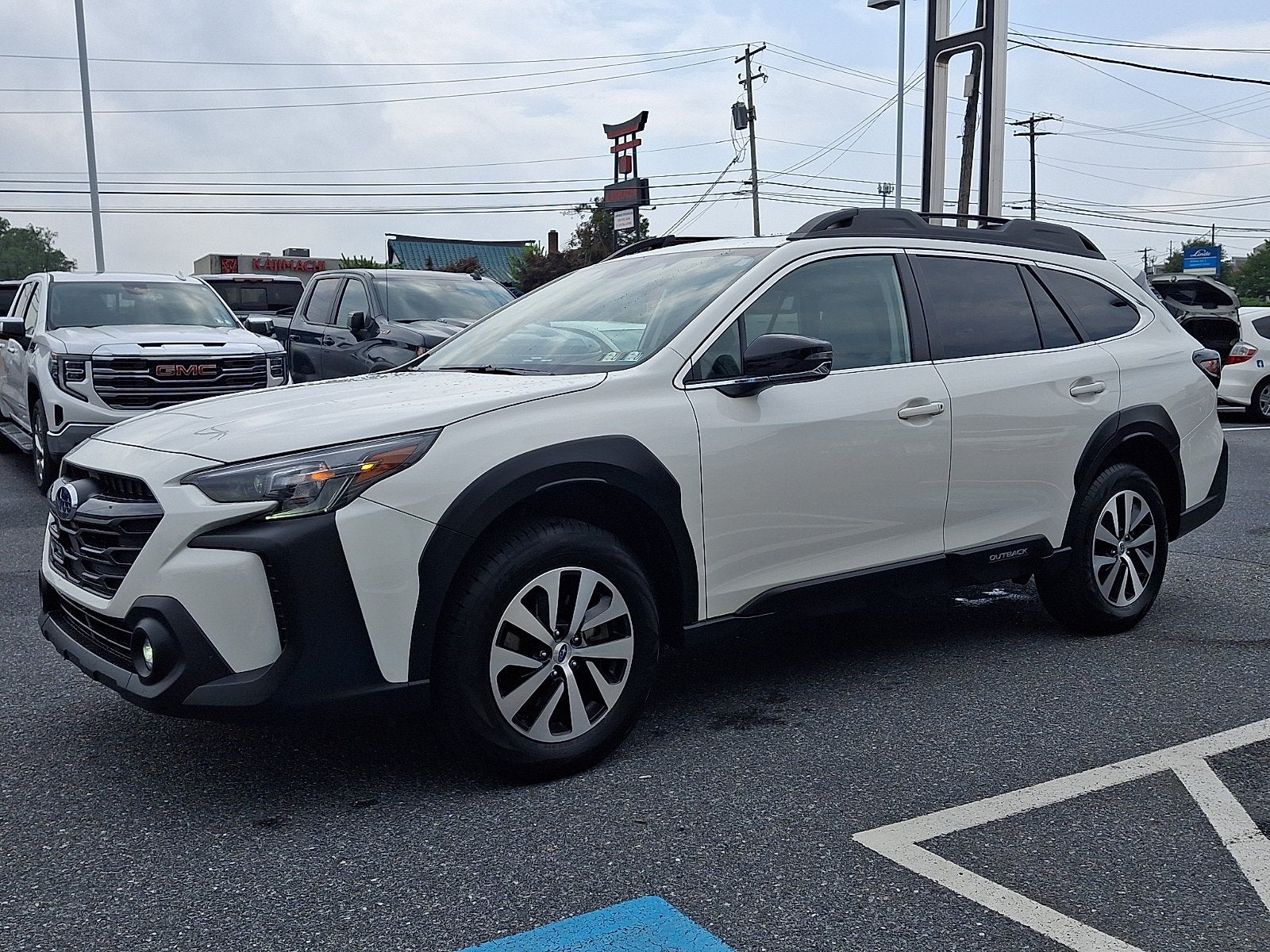 2025 Subaru Outback Premium