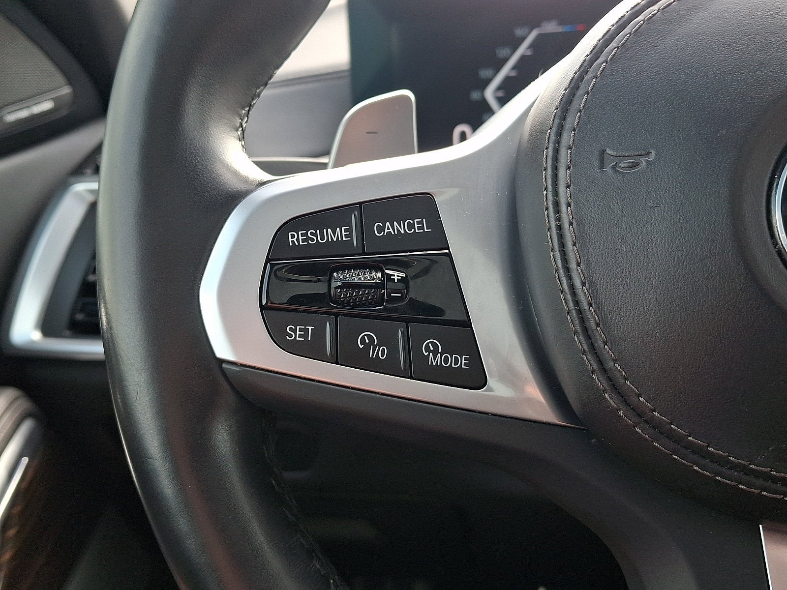 2024 BMW X6 xDrive40i