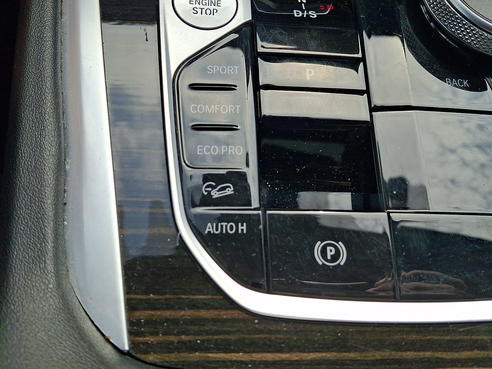2024 BMW X6 xDrive40i