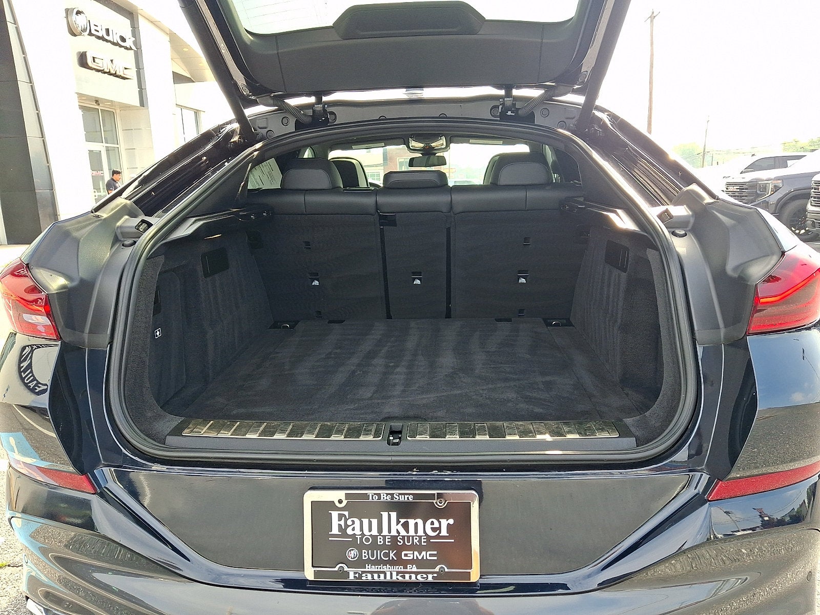 2024 BMW X6 xDrive40i