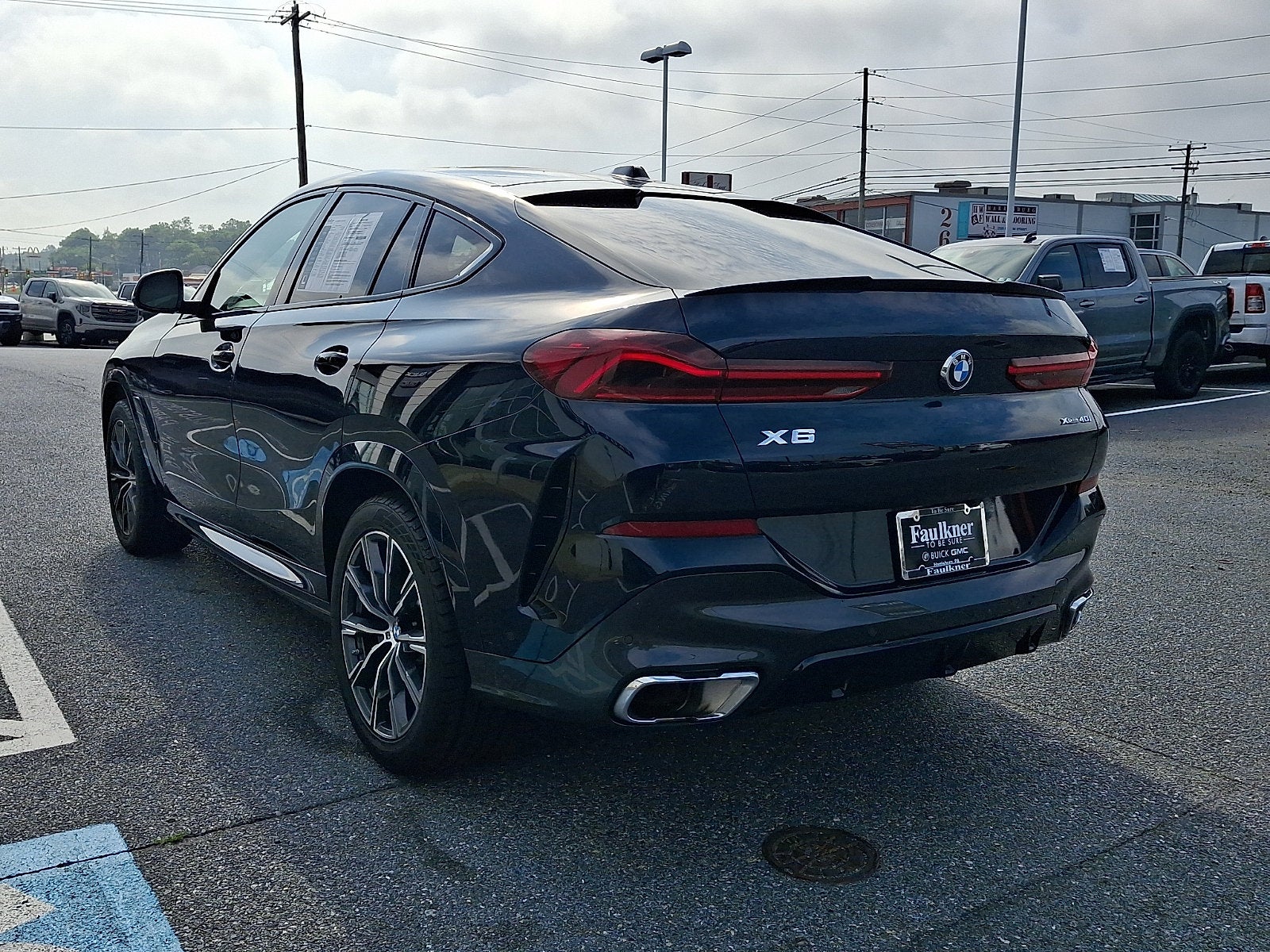 2024 BMW X6 xDrive40i