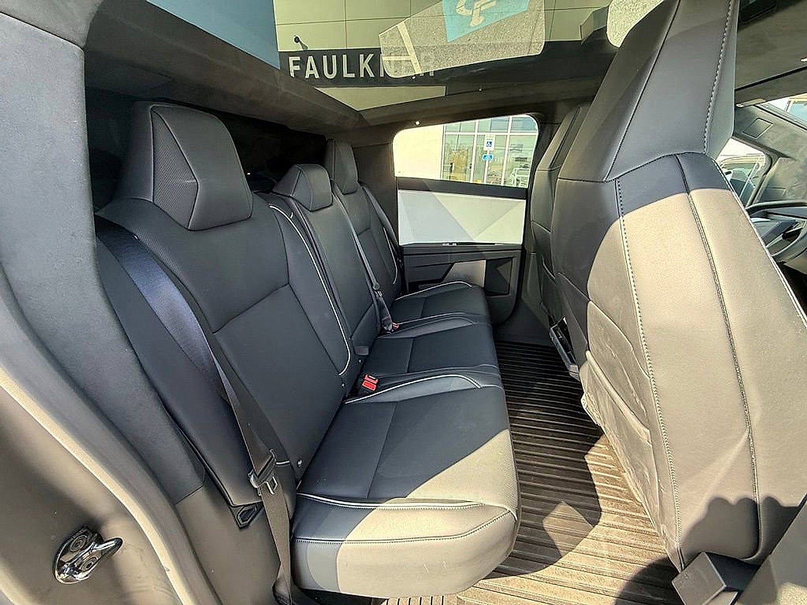 2025 Tesla Cybertruck Cyberbeast