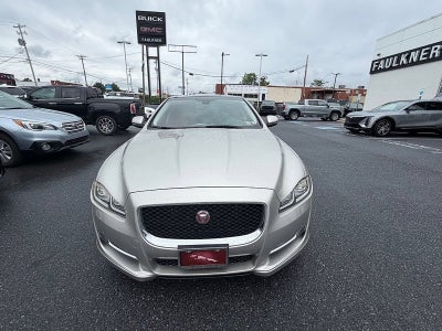 2016 Jaguar XJ R-Sport