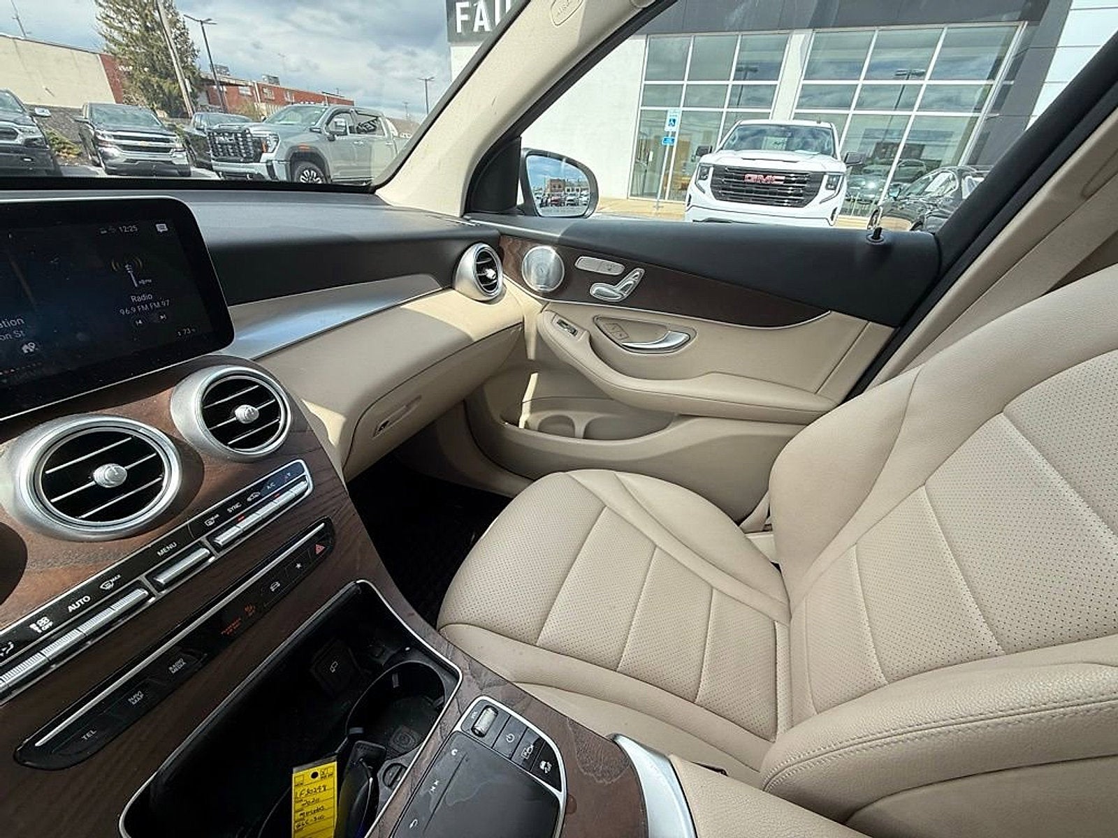 2020 Mercedes-Benz GLC GLC 300