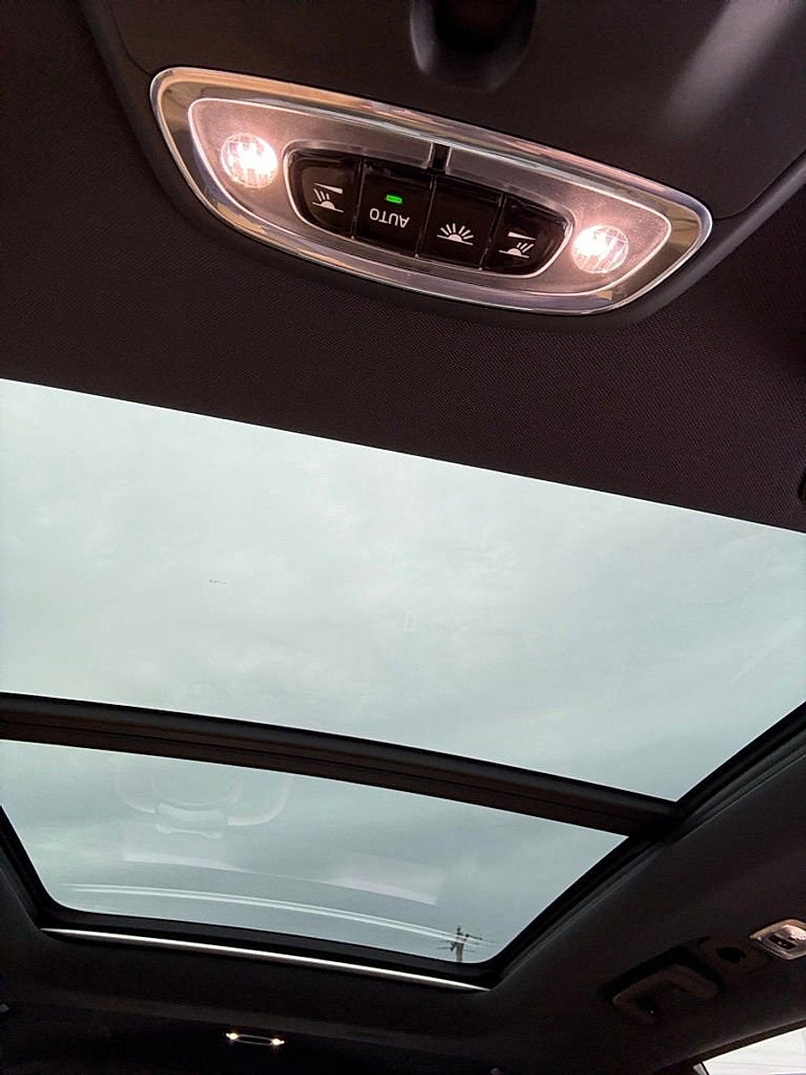 2017 Volvo XC90 Momentum