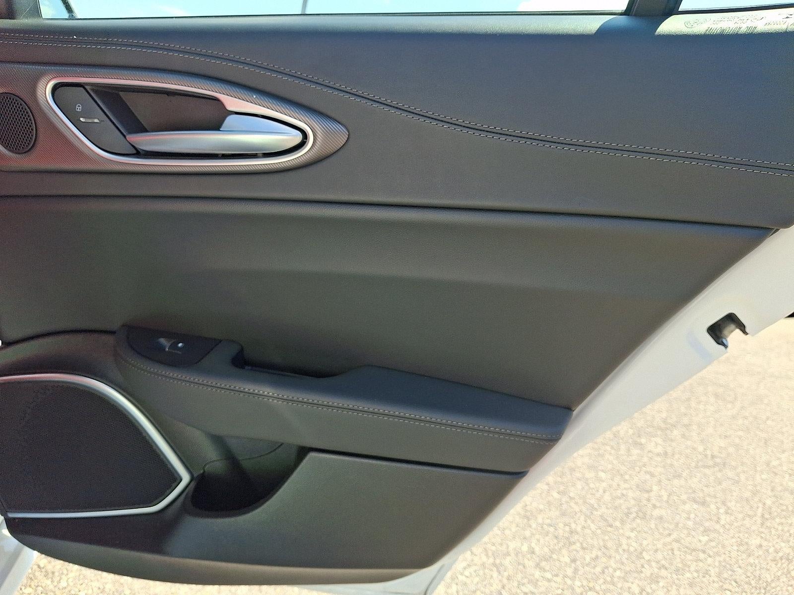 2022 Alfa Romeo Giulia Veloce AWD