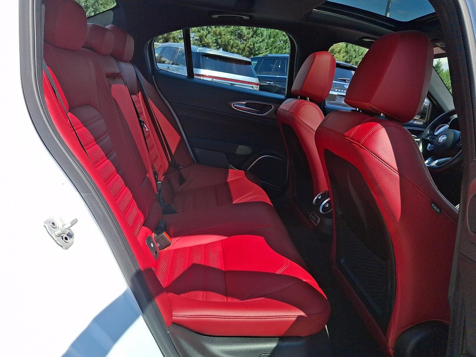 2022 Alfa Romeo Giulia Veloce AWD