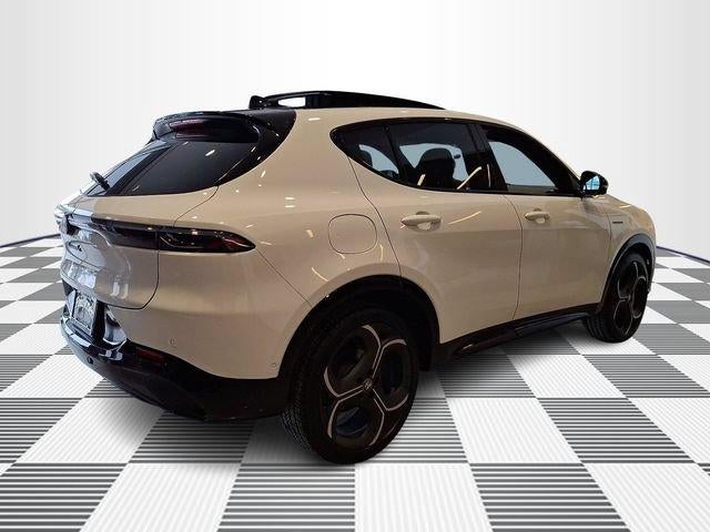 2026 Alfa Romeo Tonale Veloce AWD