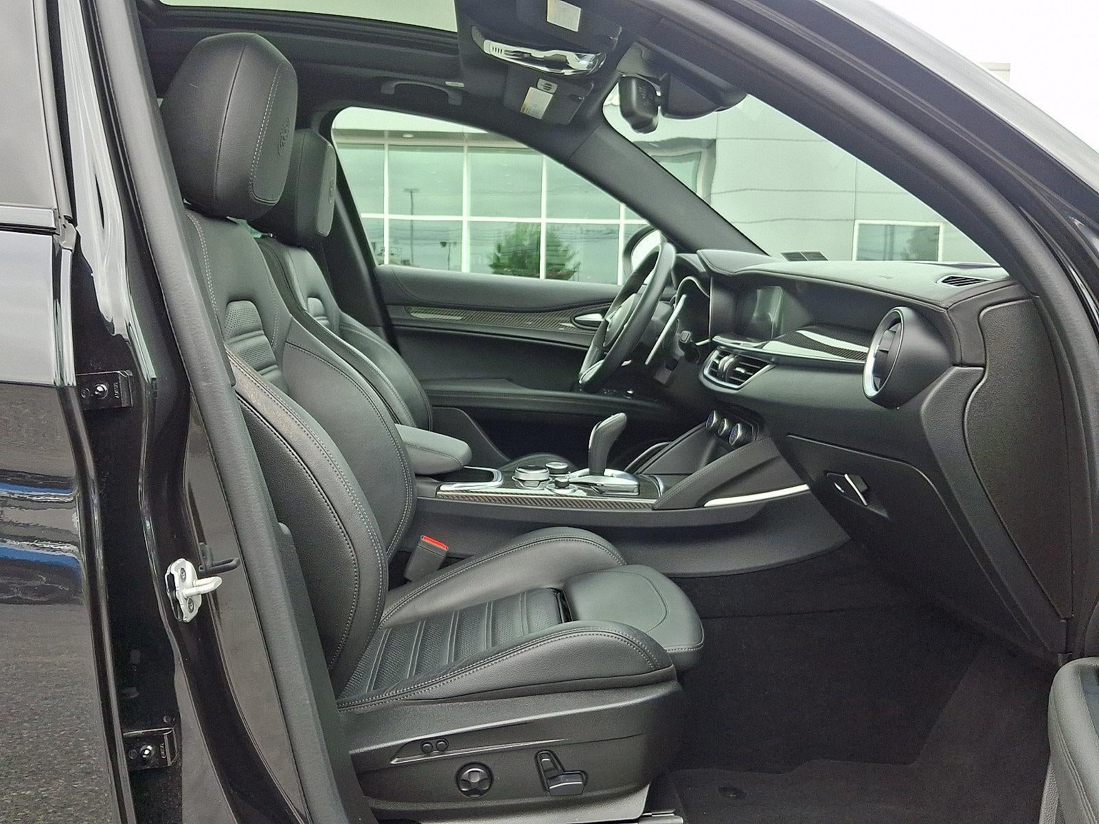 2022 Alfa Romeo Stelvio Quadrifoglio AWD