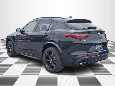 2022 Alfa Romeo Stelvio Quadrifoglio AWD