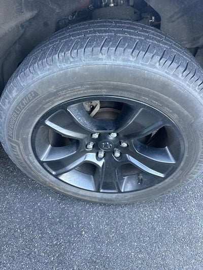 2021 RAM 1500 Big Horn 4x4 Crew Cab 5'7" Box