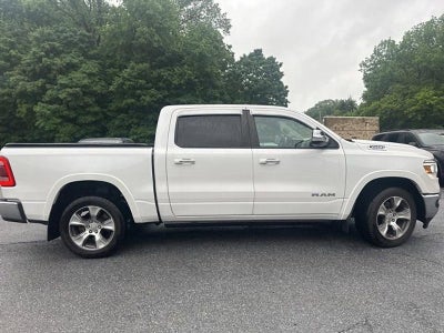 2019 RAM 1500 Laramie 4x4 Crew Cab 5'7" Box