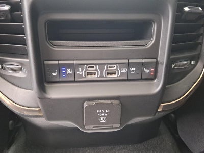 2019 RAM 1500 Longhorn 4x4 Crew Cab 5'7" Box