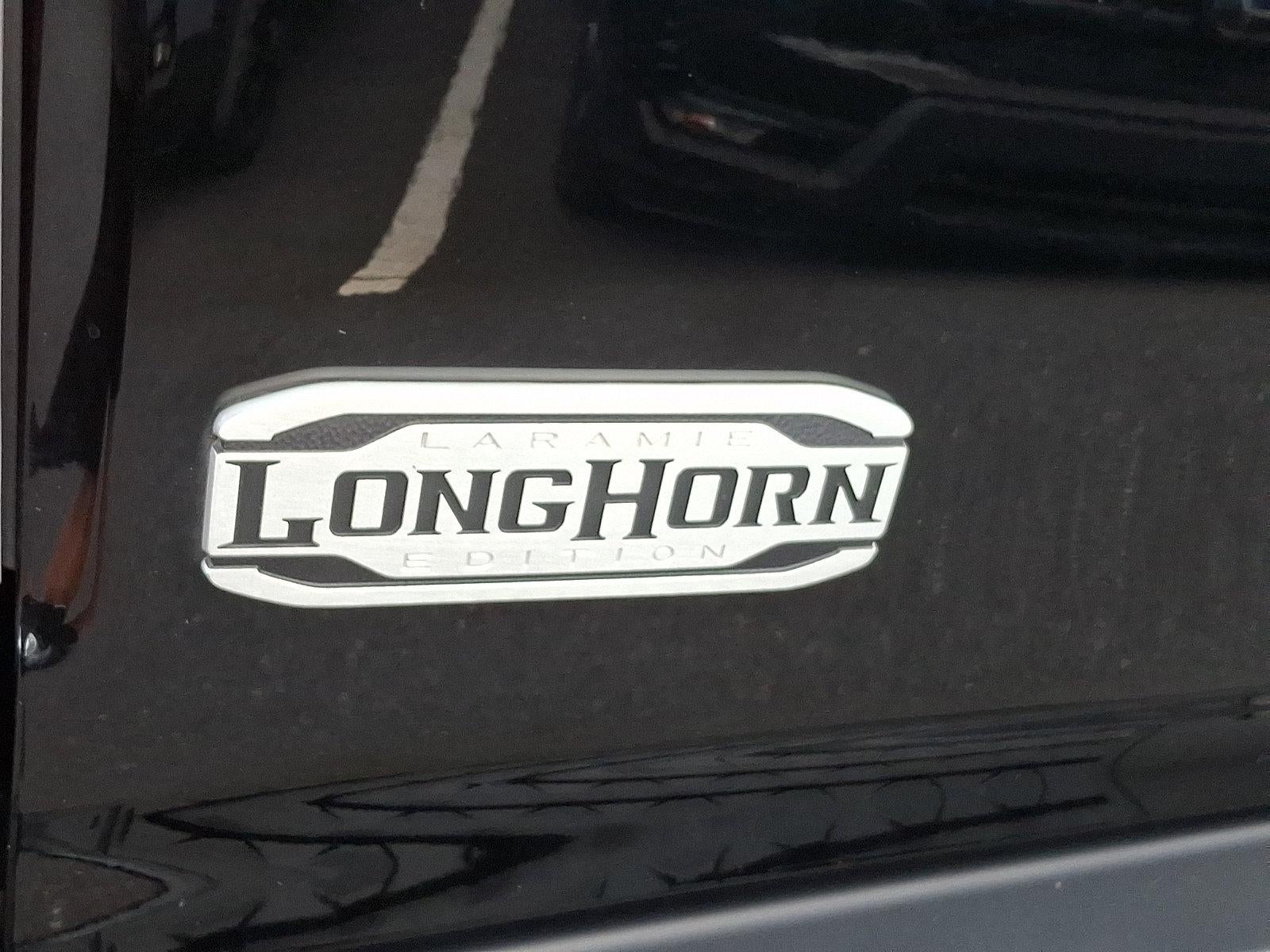 2019 RAM 1500 Longhorn 4x4 Crew Cab 5'7" Box