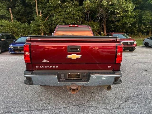 2016 Chevrolet Silverado 2500 HD Crew Cab Long Box 4-Wheel Drive LT