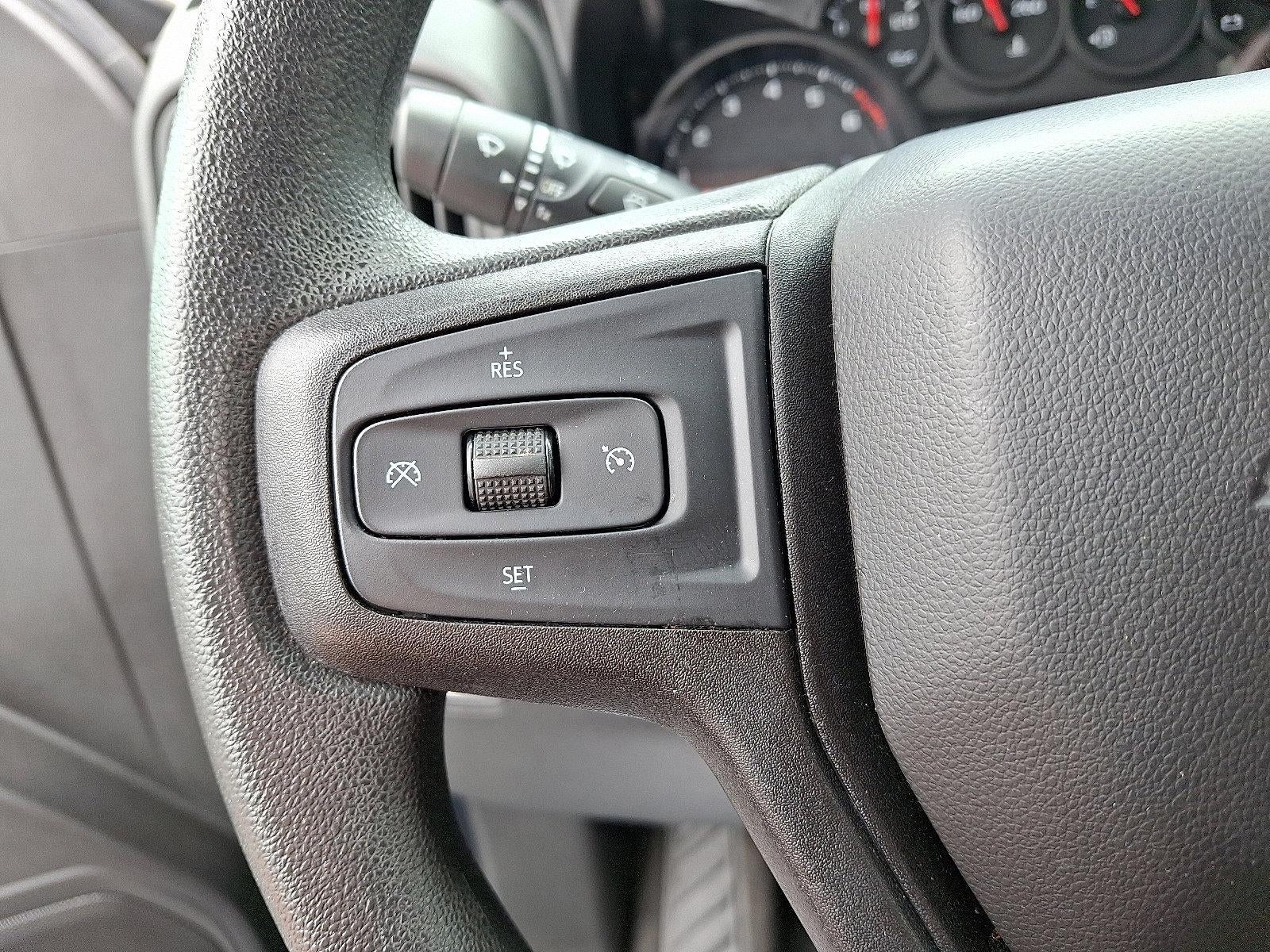 2021 Chevrolet Silverado 1500 Crew Cab Short Box 4-Wheel Drive Custom