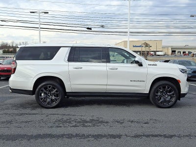 2024 Chevrolet Suburban 4WD High Country