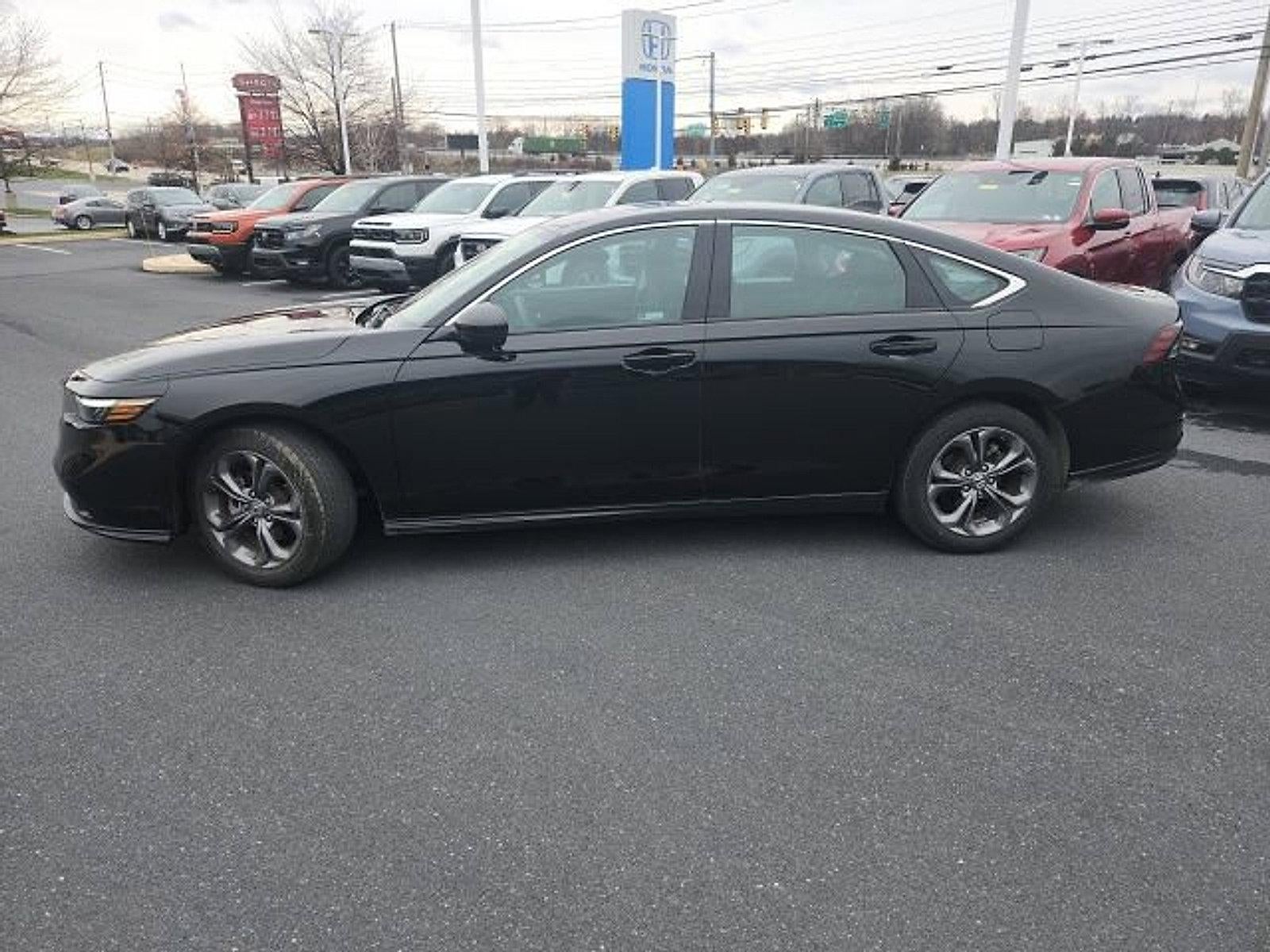 2024 Honda Accord Sedan EX CVT