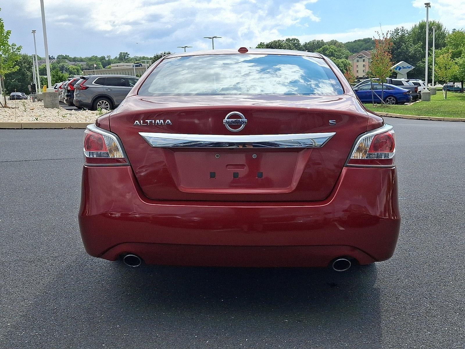 2015 Nissan Altima 4dr Sdn I4 2.5 S