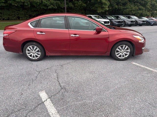 2013 Nissan Altima 4dr Sdn I4 2.5 S