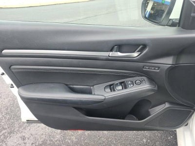 2019 Nissan Altima 2.5 Platinum AWD Sedan