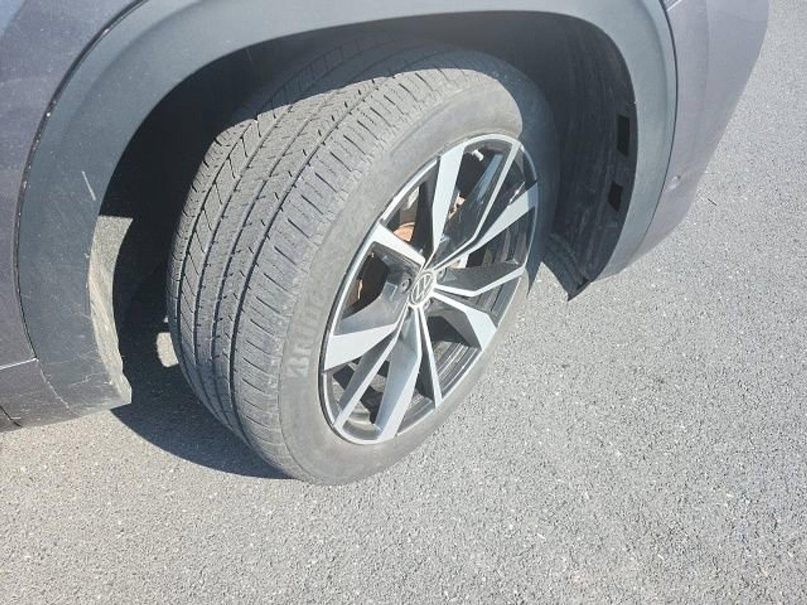 2024 Volkswagen Atlas 2.0T SEL Premium R-Line 4MOTION