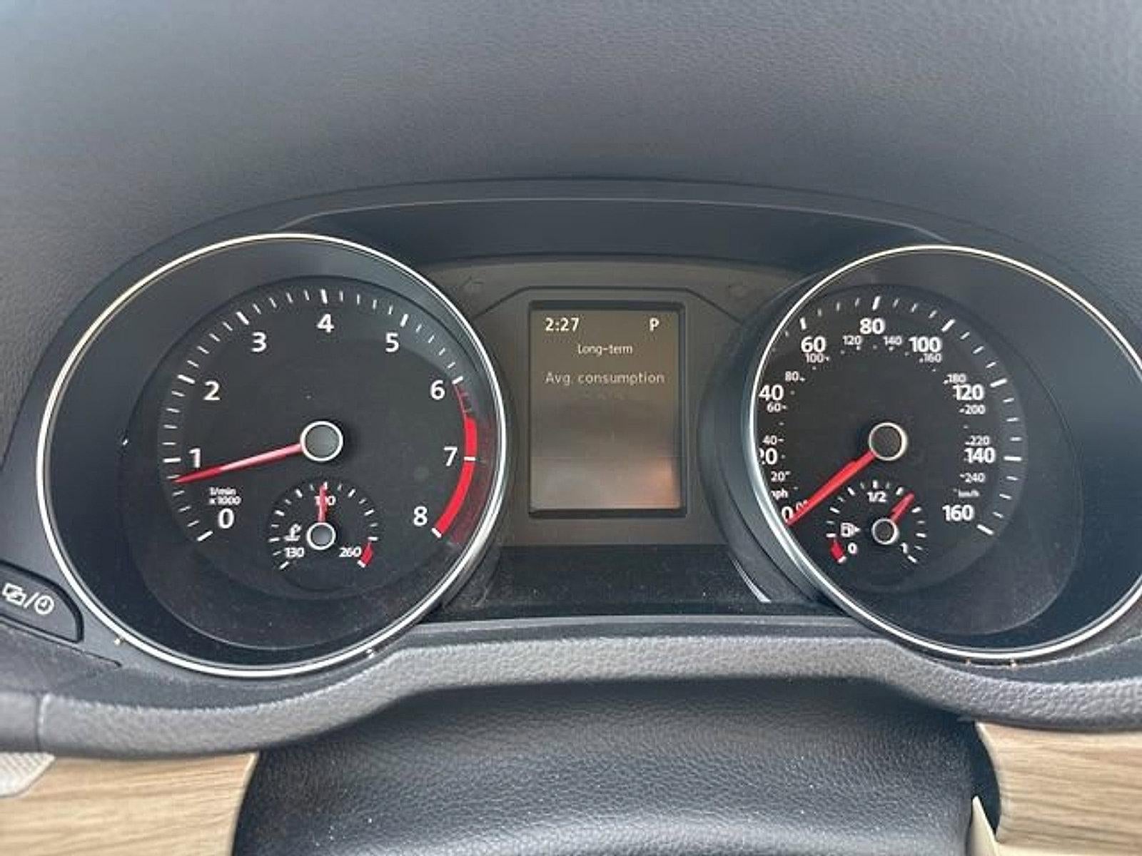 2017 Volkswagen Passat 1.8T SEL Premium Auto